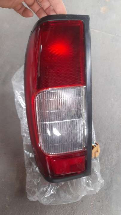 Condensadores de aire para Toyota Hilux Revo - 4